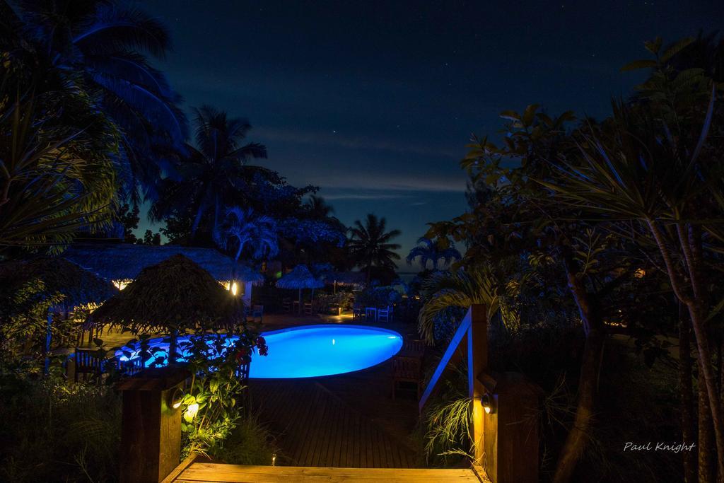 Etu Moana Boutique Beach Villas - Adults Only Arutanga Exterior photo
